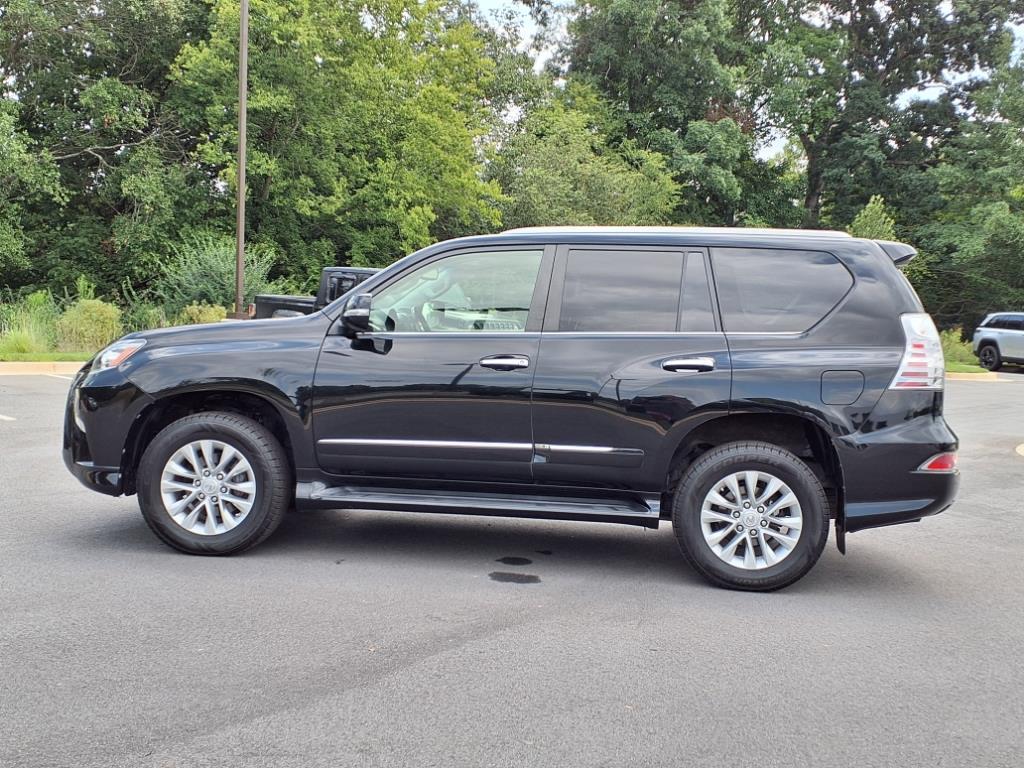 2017 Lexus GX 460 Luxury photo 19