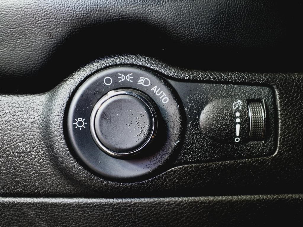 2023 Dodge Durango SXT photo 22