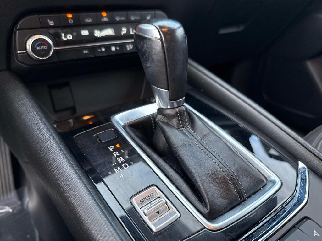 2022 Mazda CX-5 2.5 S Preferred photo 28