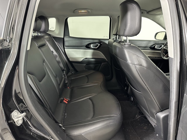 2022 Jeep Compass Limited photo 10