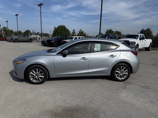 2018 Mazda Mazda3 Sport photo 9