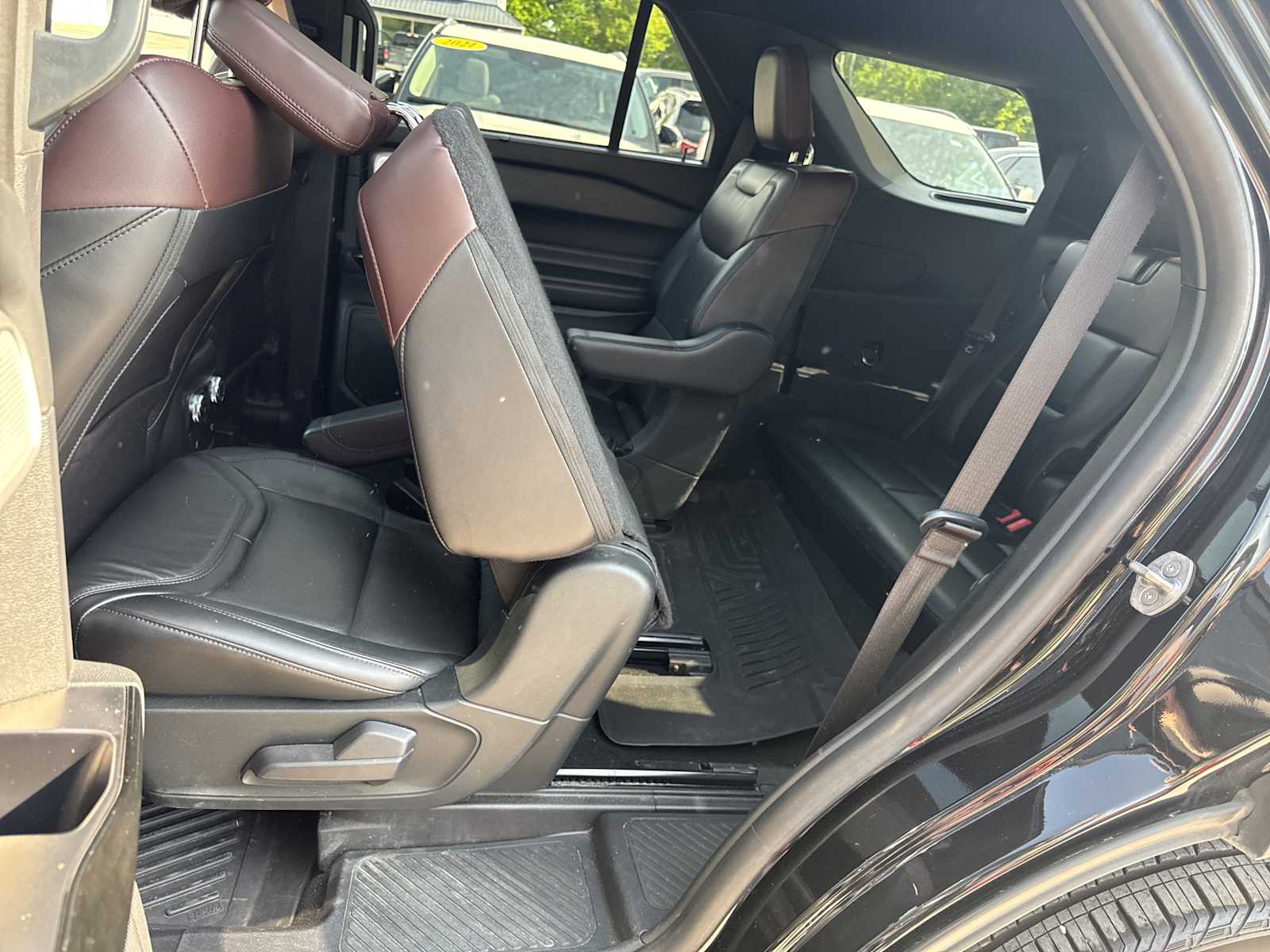 2022 Ford Explorer Platinum photo 61