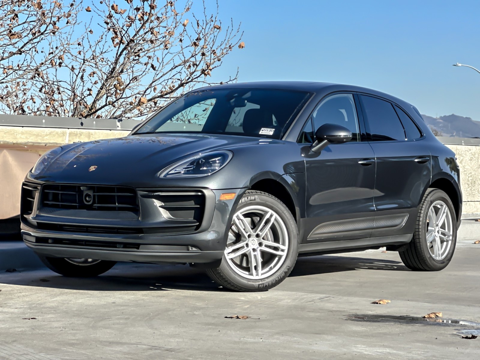 2023 Porsche Macan Base