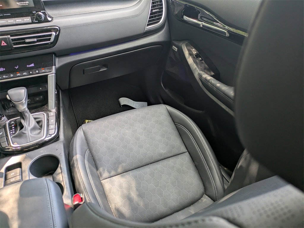 2023 Kia Seltos SX photo 20