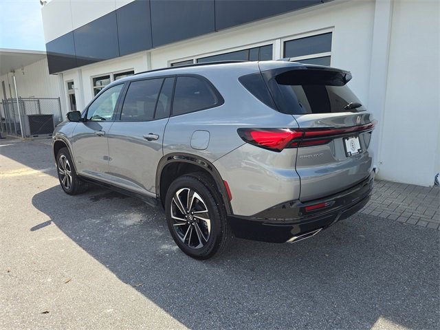 2025 Buick Enclave Sport Touring photo 3