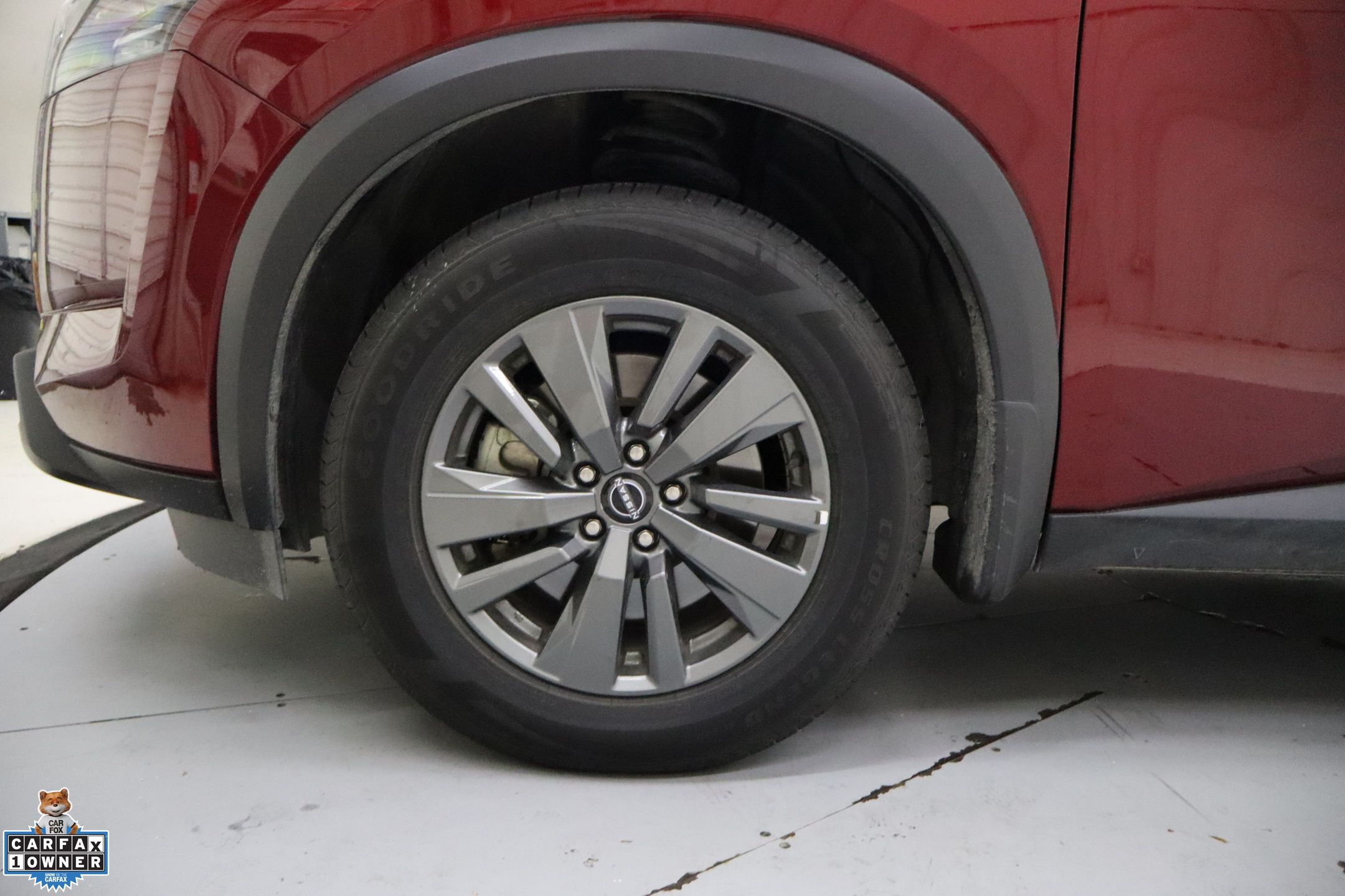 2024 Nissan Pathfinder SV photo 9