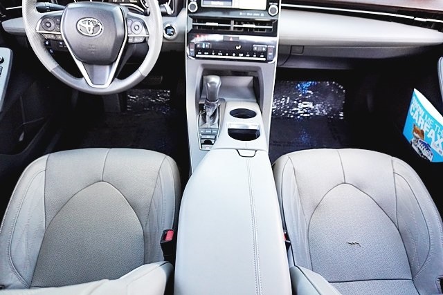 Used 2019 Gray Toyota XLE image 19