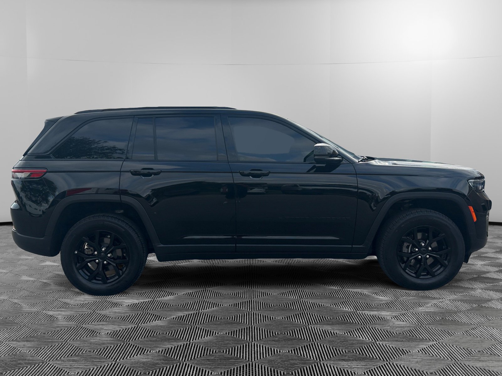 2024 Jeep Grand Cherokee Altitude X photo 5