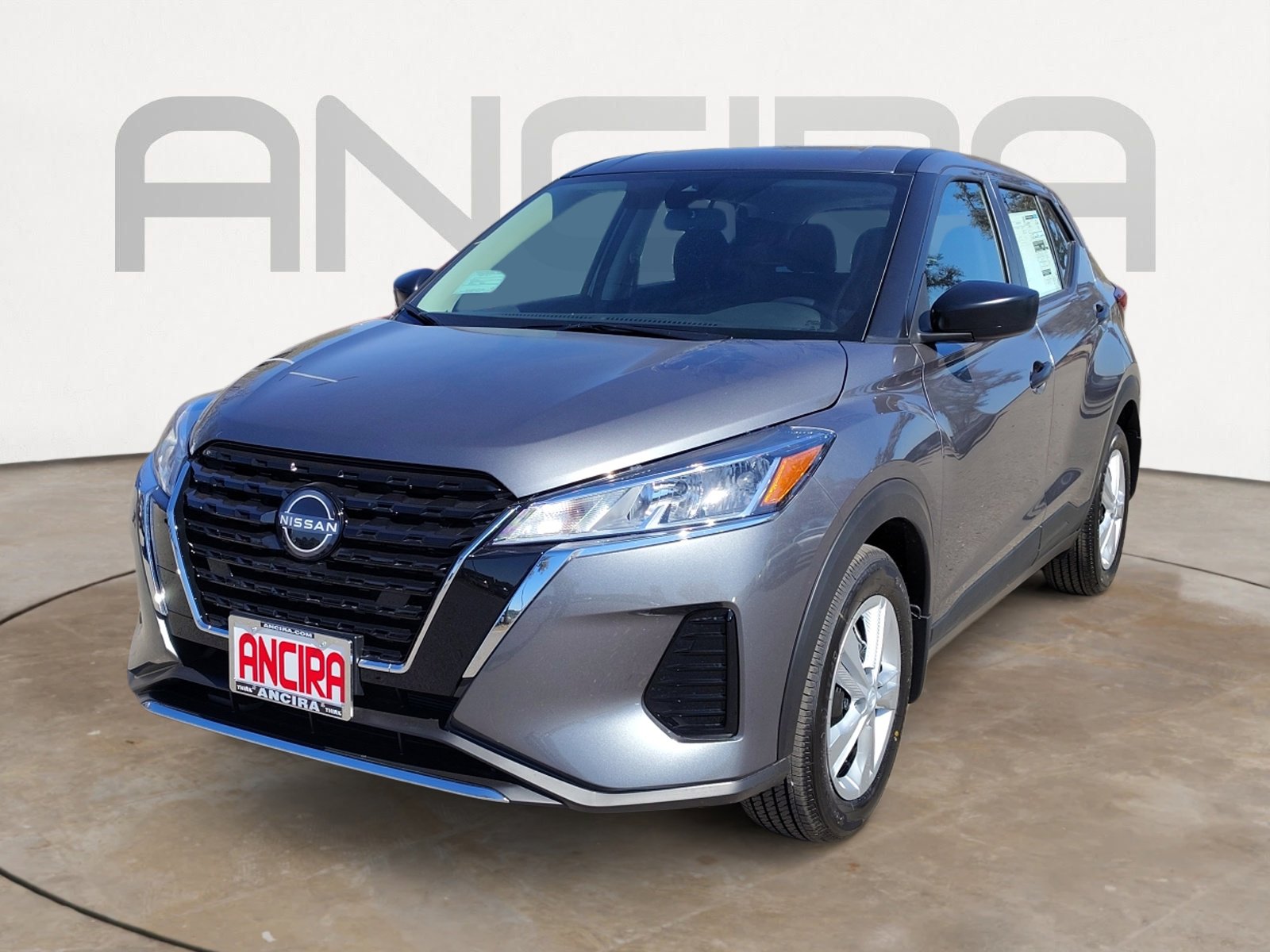 2025 Nissan Kicks Play S photo 4