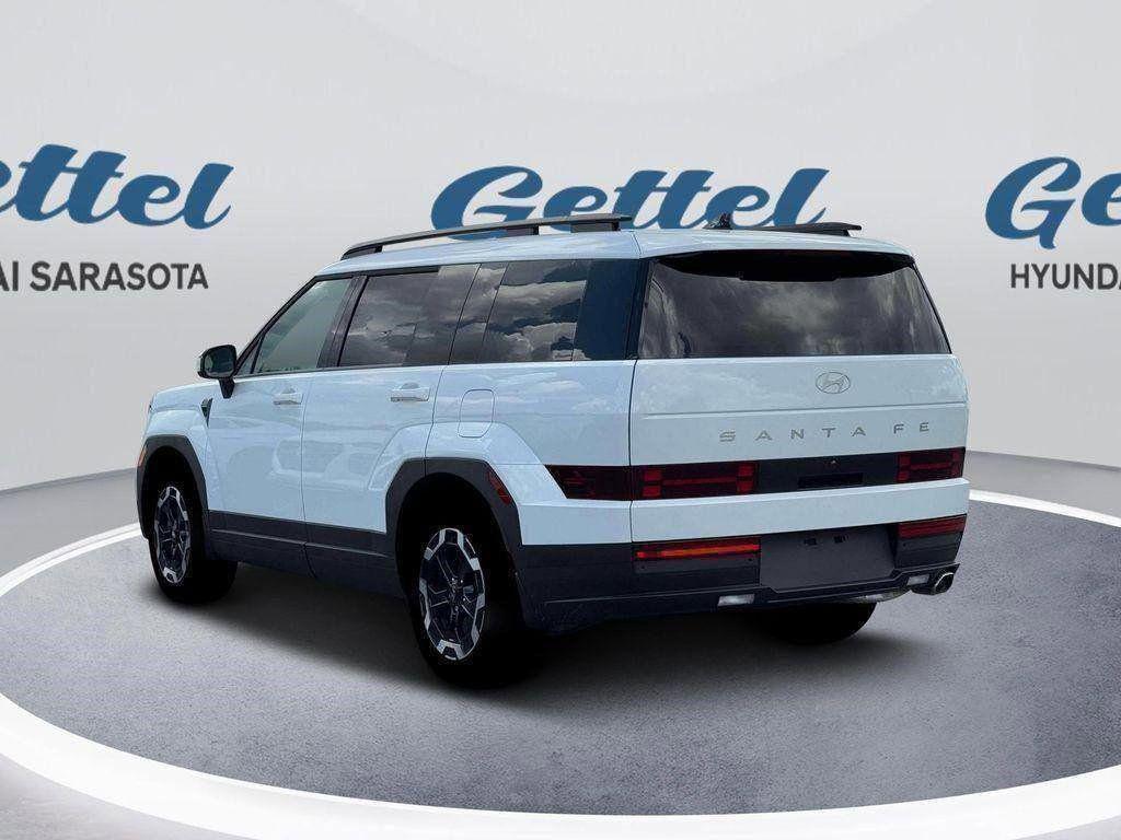 2026 Hyundai Santa Fe SEL photo 4