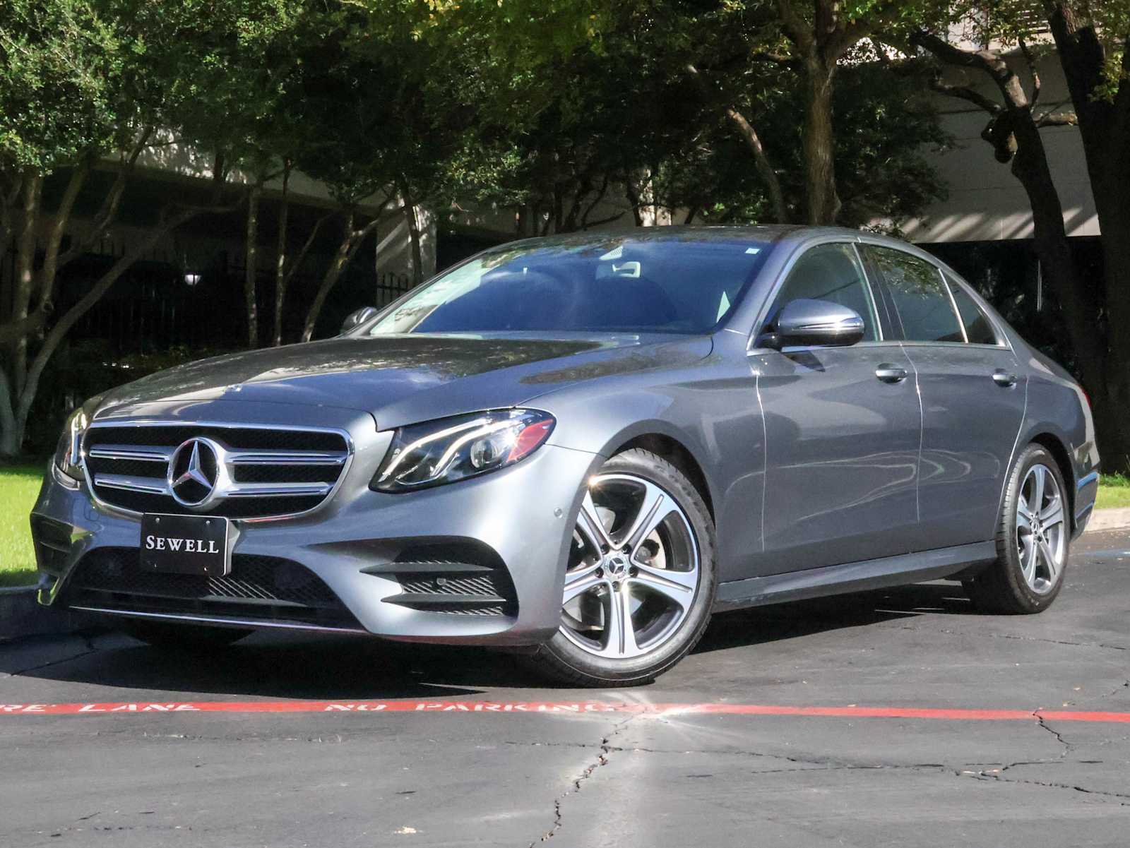 2018 Mercedes-Benz E-Class E300's photo