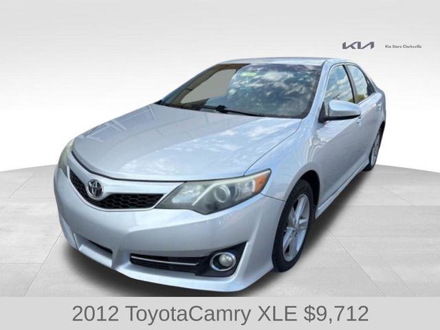 2012 Toyota Camry XLE photo 3