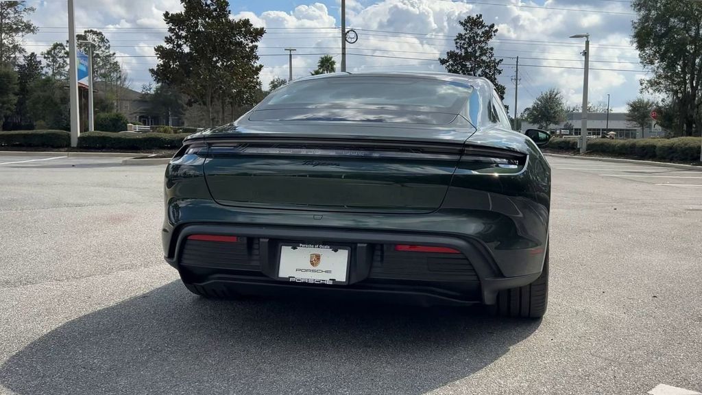 2025 Porsche Taycan Base photo 7