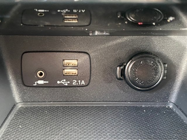 2019 Subaru Forester Premium photo 13