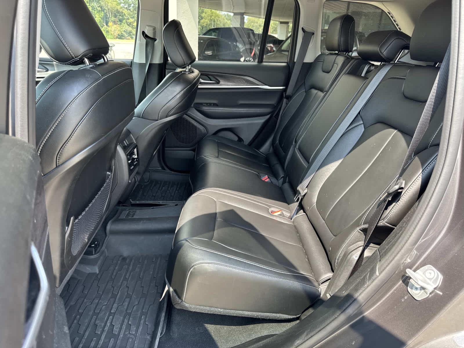 2023 Jeep Grand Cherokee Limited photo 26