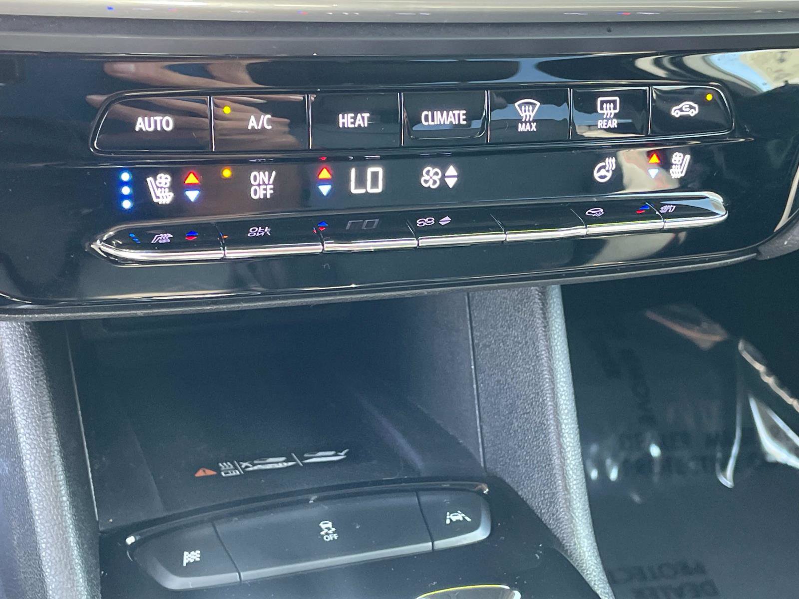 2023 Chevrolet Bolt EUV photo 12
