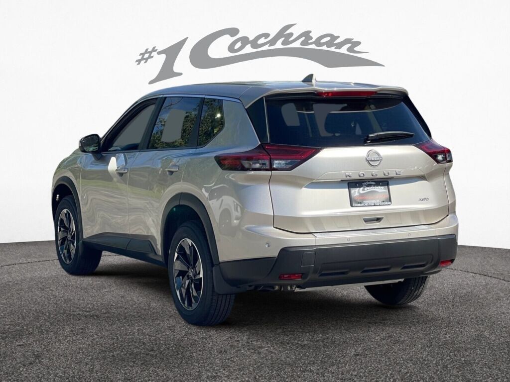 2026 Nissan Rogue SV photo 4