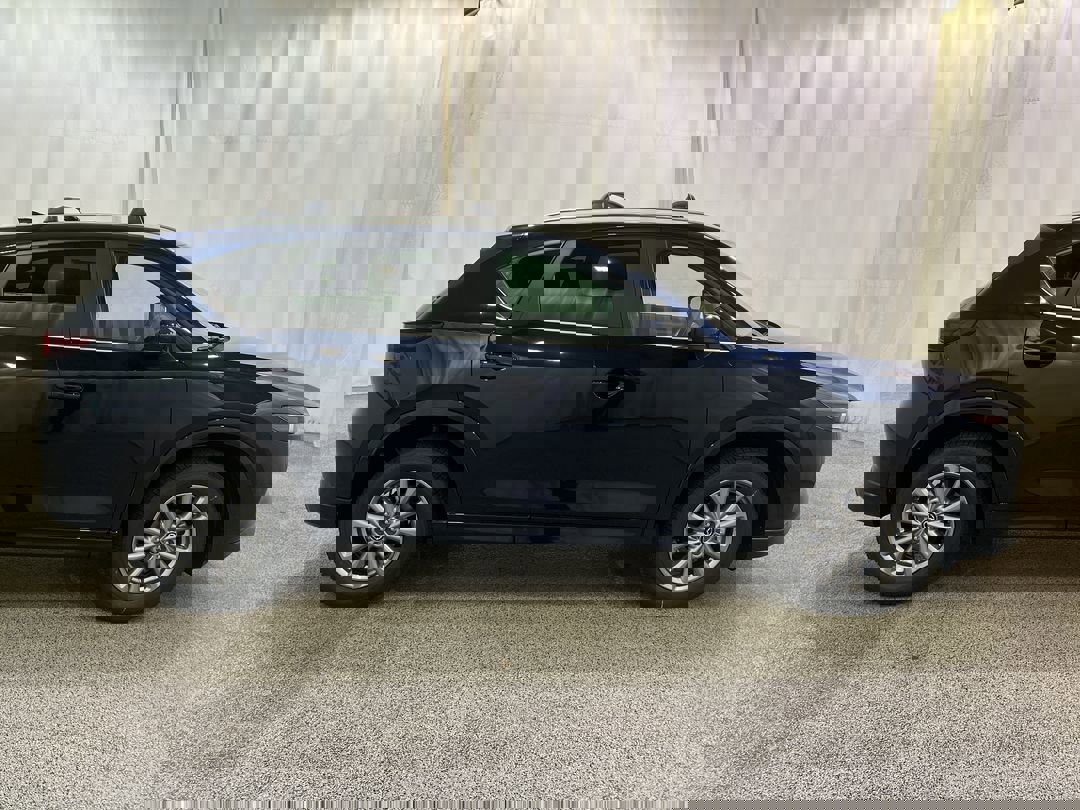 2025 Mazda CX-5 2.5 Select photo 4