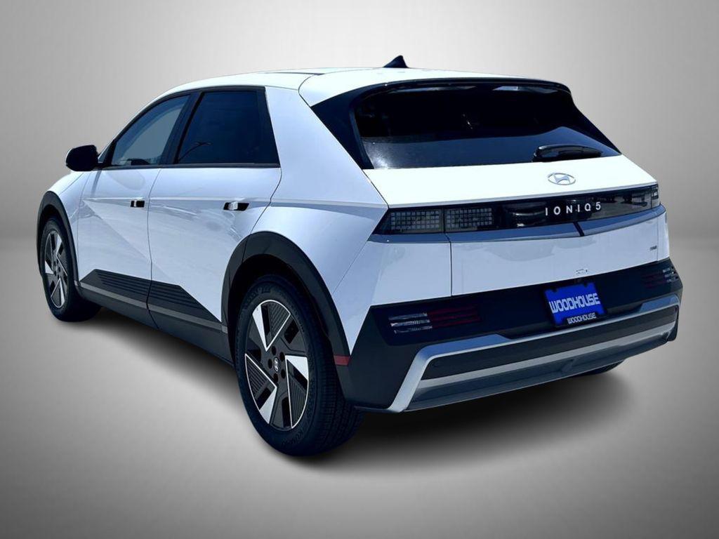 2025 Hyundai Ioniq 5 SE photo 7