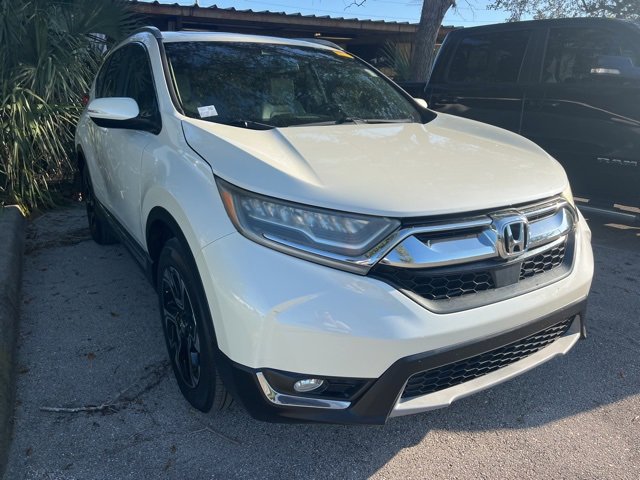 2017 Honda CR-V Touring photo 2