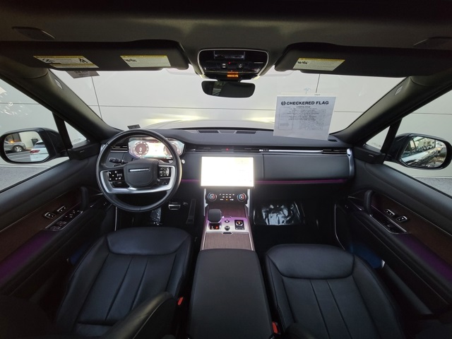 2023 Land Rover Range Rover SE photo 20