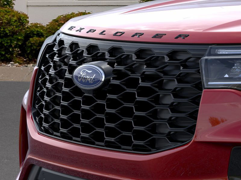 2025 Ford Explorer ST-Line photo 15