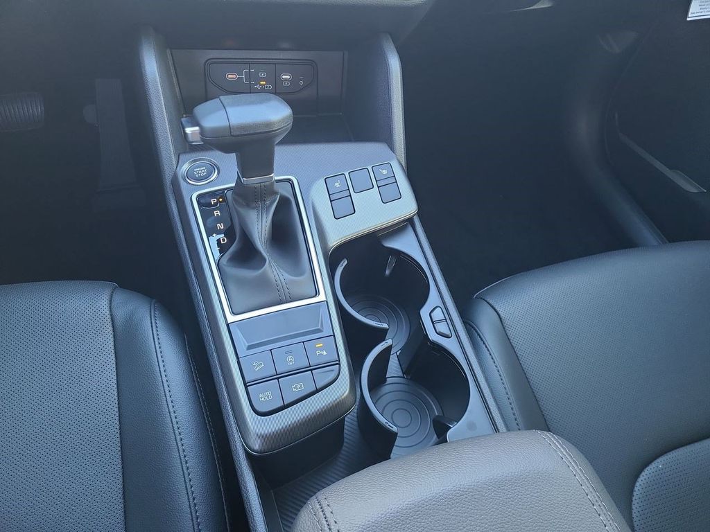 2026 Kia Sportage EX photo 18