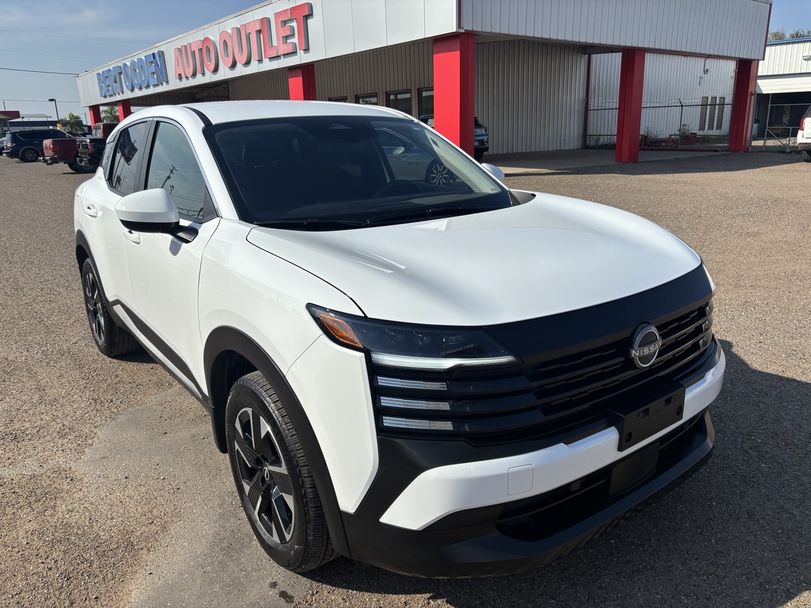 2025 Nissan Kicks SV AWD