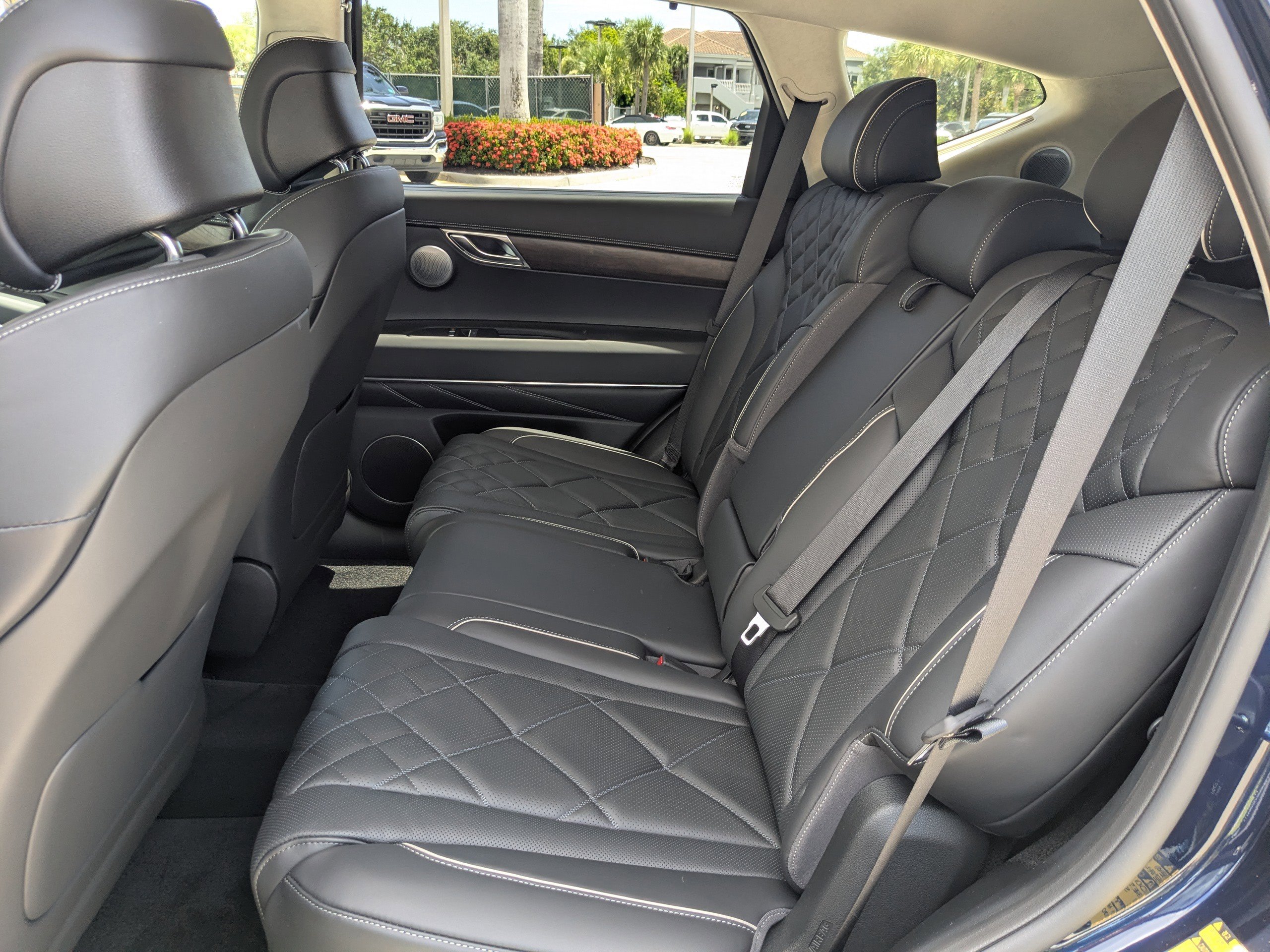 2025 Genesis GV80 3.5T Prestige AWD photo 15