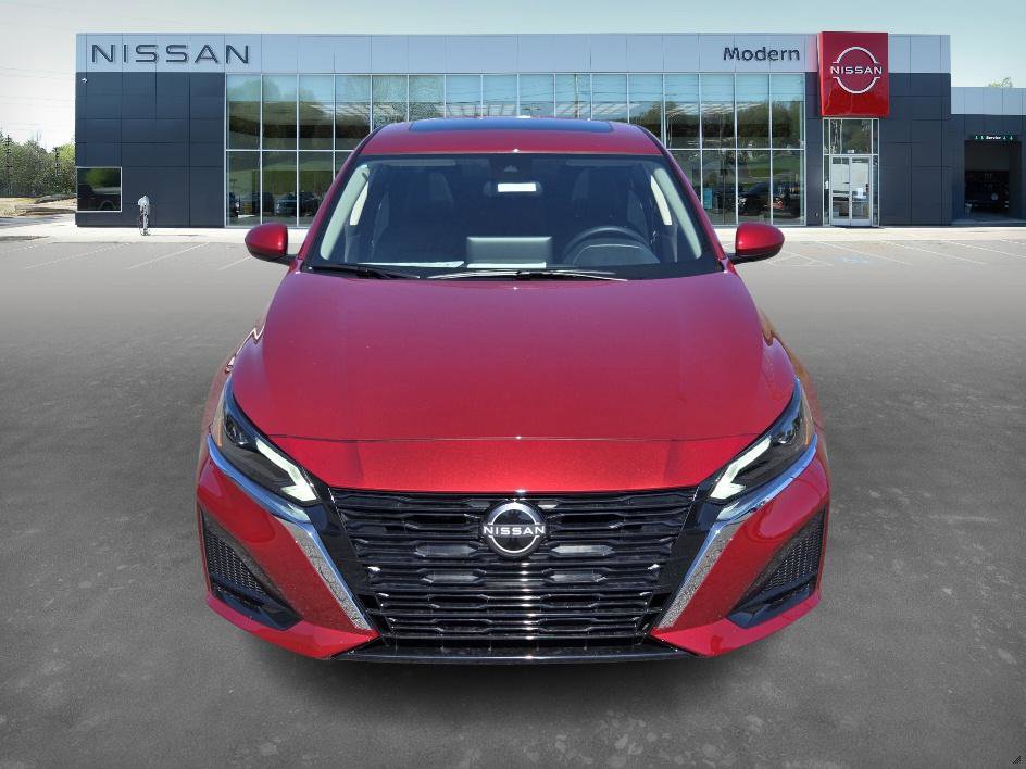 2025 Nissan Altima SV Special Edition photo 2