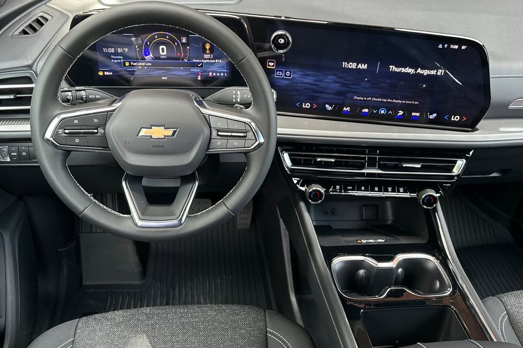 2026 Chevrolet Traverse photo 16
