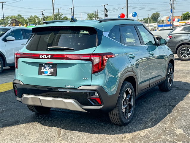 2026 Kia Seltos EX photo 3