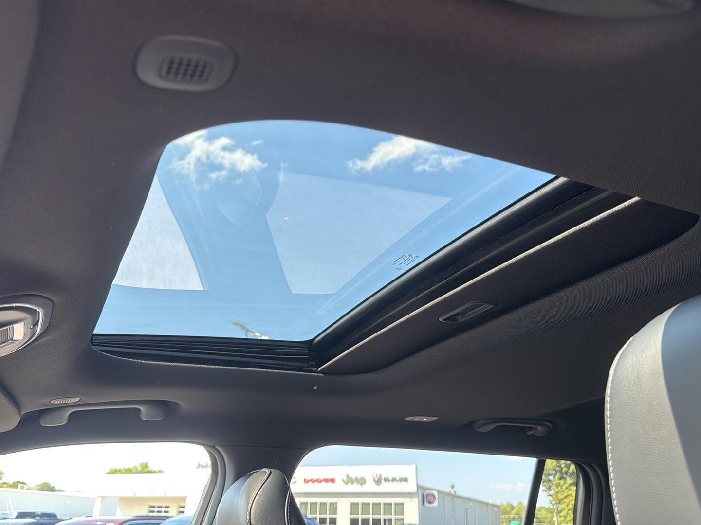 2025 Jeep Grand Cherokee Altitude X photo 6