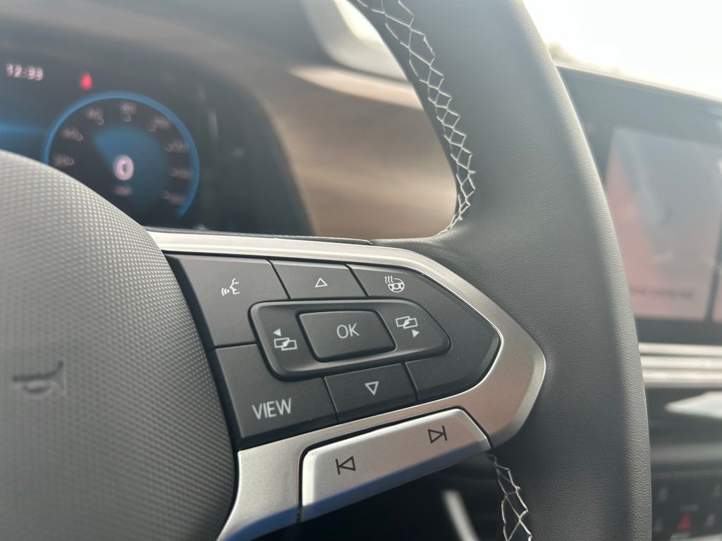 2026 Volkswagen Atlas SE Technology photo 15