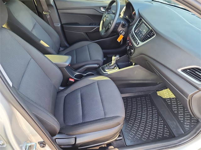 2022 Hyundai Accent SEL photo 5
