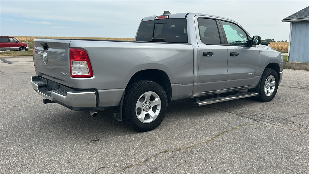 2019 Ram 1500 Tradesman photo 3