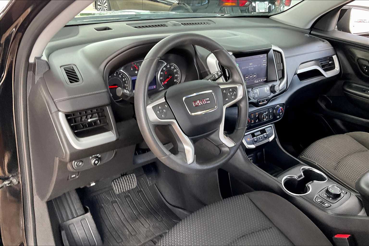 2022 Gmc Terrain SLE photo 14