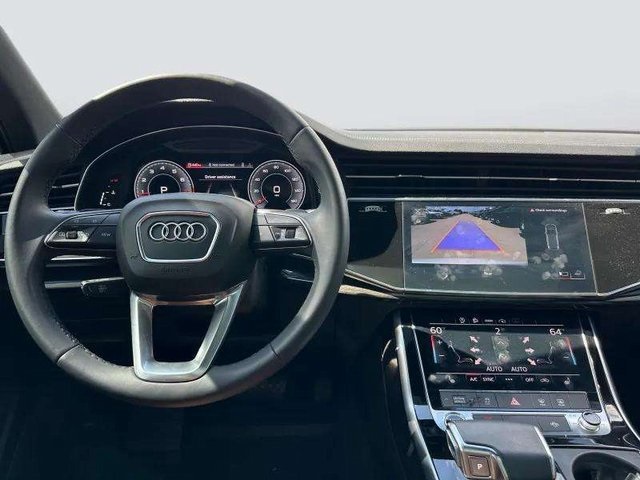 2023 Audi Q7 45 Premium photo 10