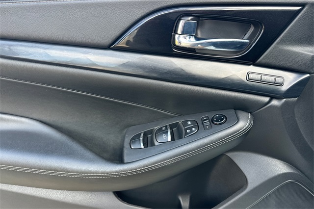 2021 Nissan Maxima Platinum photo 11