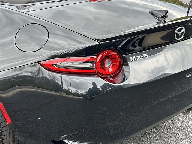 2025 Mazda MX-5 Miata Miata photo 11