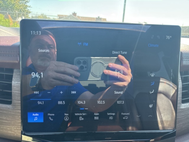 2023 Ford Expedition Limited photo 16