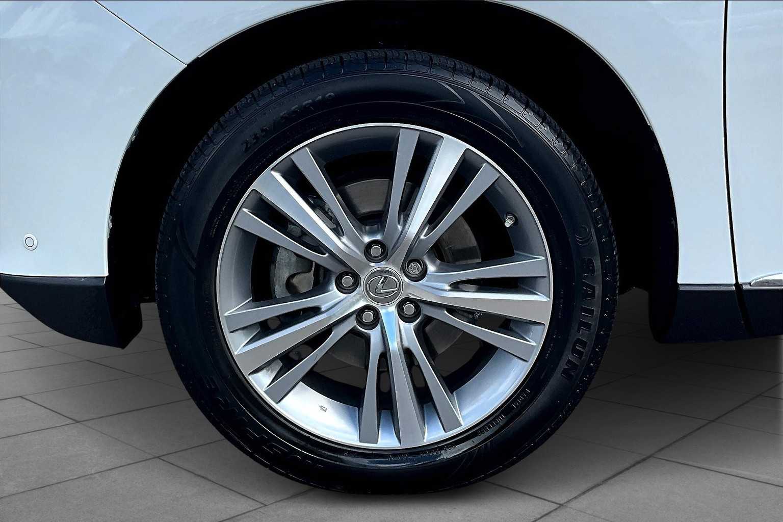 2015 Lexus RX 350 photo 9