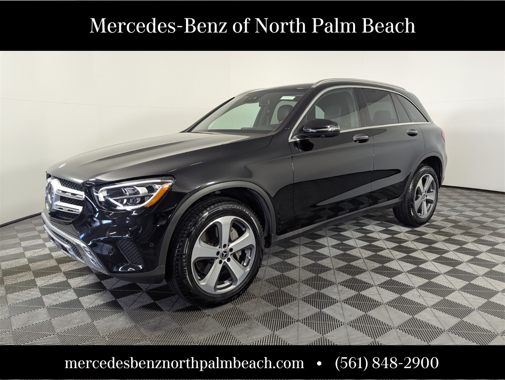 2022 Mercedes-Benz GLC GLC300's photo