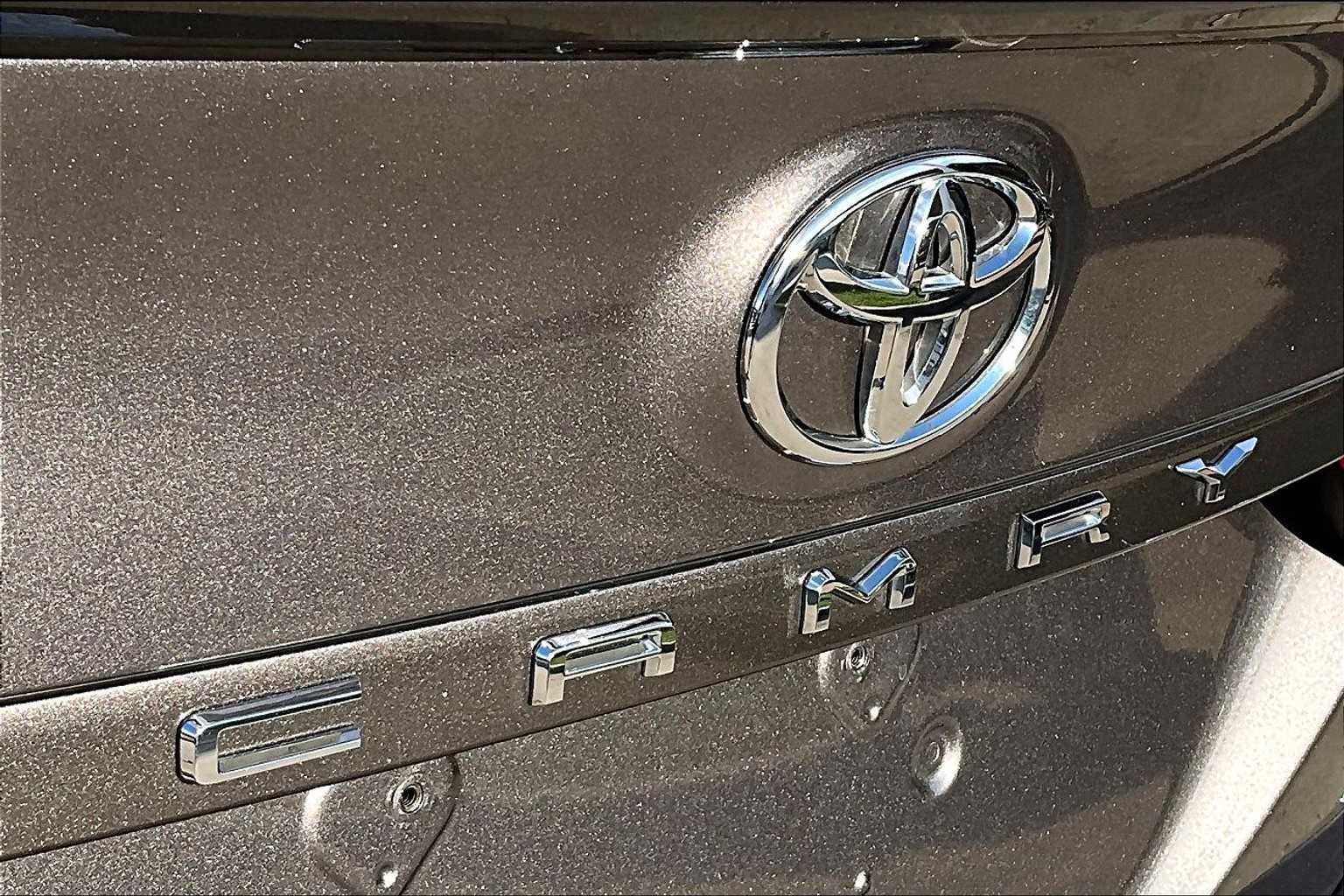 2024 Toyota Camry SE photo 30