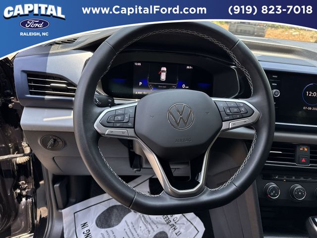 2022 Volkswagen Taos SE photo 21