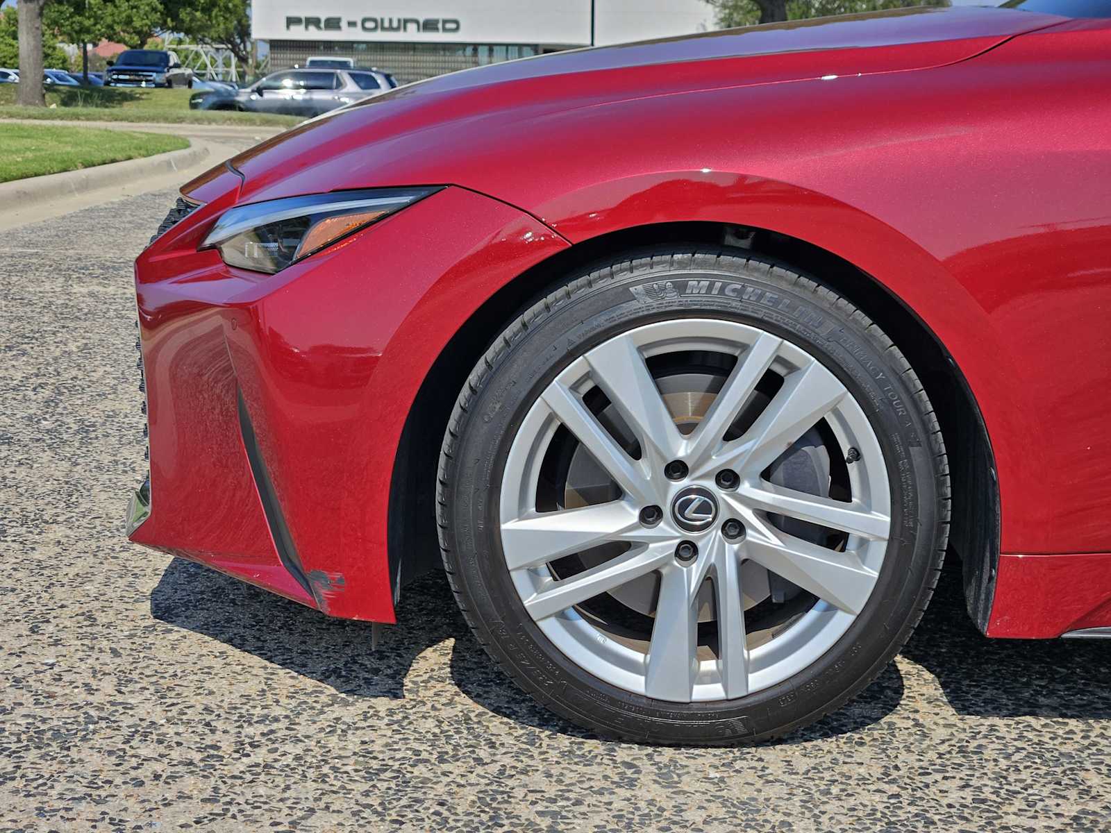 2024 Lexus IS 300 photo 5