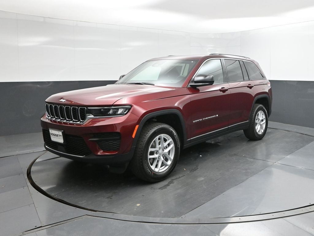 2025 Jeep Grand Cherokee Laredo's photo
