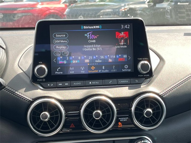 2025 Nissan Sentra SV photo 14