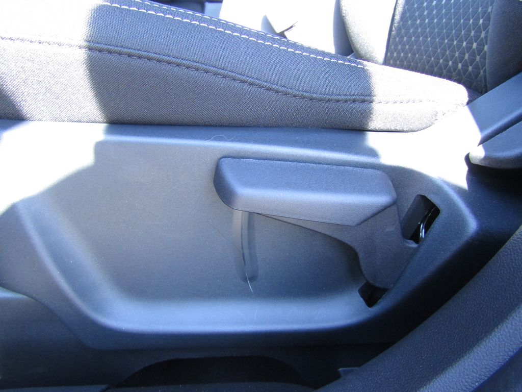 2025 Ford Escape Active photo 8