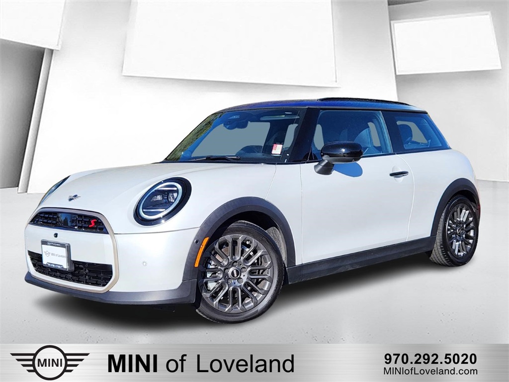 2025 MINI Hardtop 2 Door S's photo